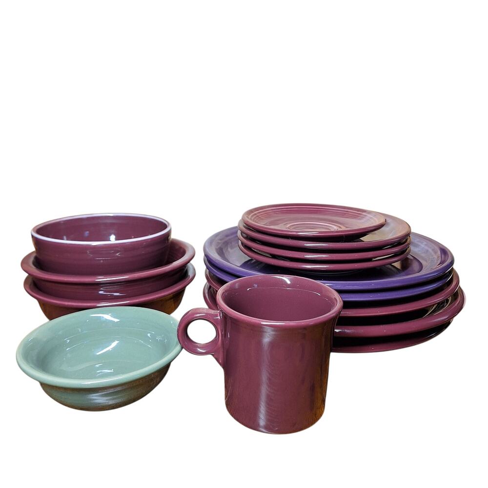 Fiestaware lot vintage huge lot of 14 dinner plates cereal bowls mug salad plate